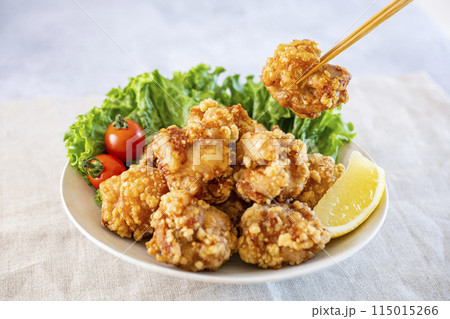 鶏のから揚げ 115015266