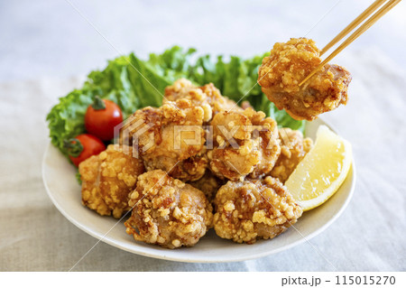 鶏のから揚げ 115015270