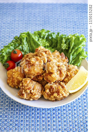 鶏のから揚げ 115015282