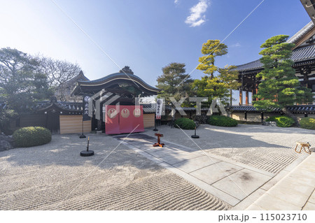 くろ谷　金戒光明寺　大方丈前庭　唐門 115023710