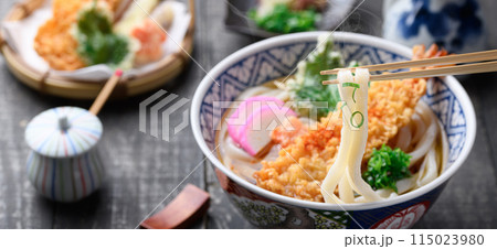 天婦羅うどん 115023980