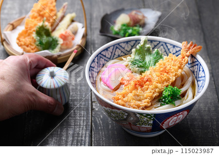 天婦羅うどん 115023987