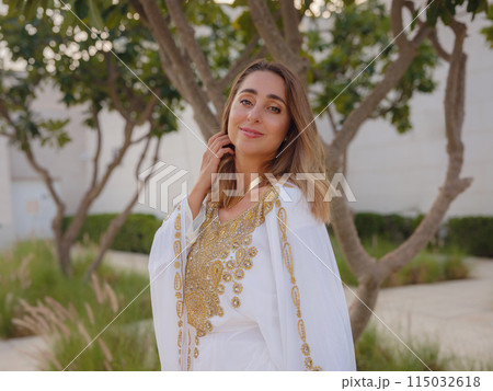 Travel to the United Arab Emirates, Abu Dhabi 115032618