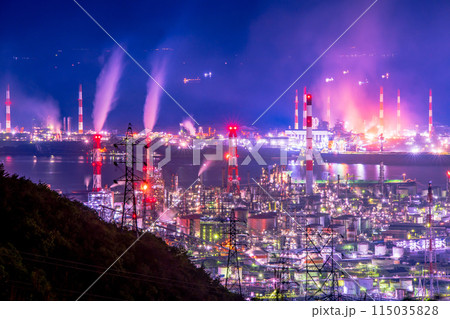 岡山県 倉敷市 水島工場夜景 岡山県 倉敷市 水島工場夜景 115035828