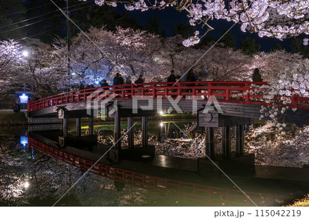 弘前さくら祭り 春陽橋の夜桜06 弘前さくら祭り 春陽橋の夜桜06 115042219