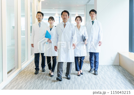 回診 医師 病院 回診 医師 病院 115043215