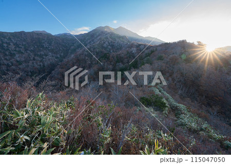 六本檜から三ノ峰方面 六本檜から三ノ峰方面 115047050