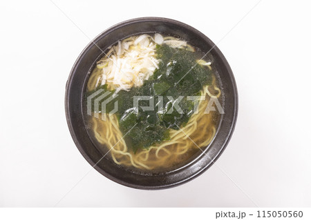 わかめラーメン　（わかめ練り込み麺） 115050560