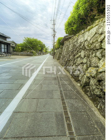 長崎県・福江島 武家屋敷通り / Fukue Island, Japan 115055301
