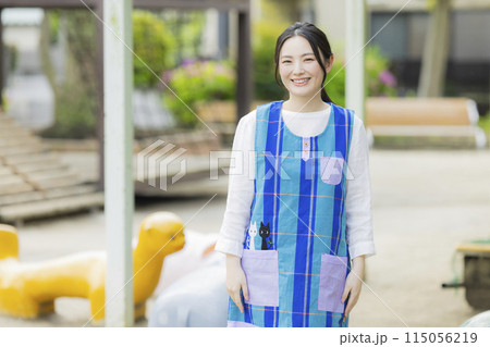 公園の保育士 115056219