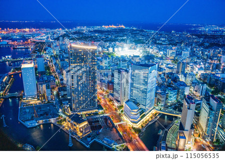 (神奈川県)ランドマークタワーから見る横浜中区・馬車道方面 トワイライト (神奈川県)ランドマークタワーから見る横浜中区・馬車道方面 トワイライト 115056535