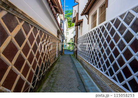 島根県 温泉津の町並み 島根県 温泉津の町並み 115058253