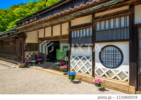 島根県　重要文化財　櫻井家住宅（可部屋集成館） 115060039