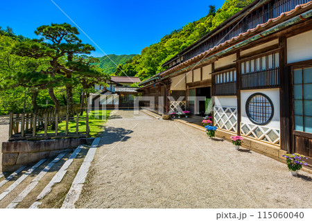 島根県　重要文化財　櫻井家住宅（可部屋集成館） 115060040