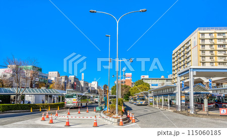 横浜市青葉区の都市風景　青葉台駅 115060185