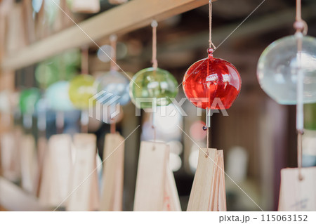 夏の美しい風鈴 夏の美しい風鈴 115063152