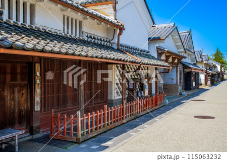 兵庫県　丹波篠山の町並み 115063232
