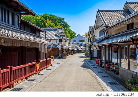 兵庫県　丹波篠山の町並み 115063234