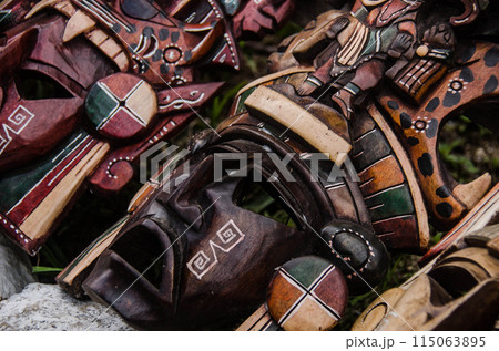 mayan handcraft of the southern mexico 115063895