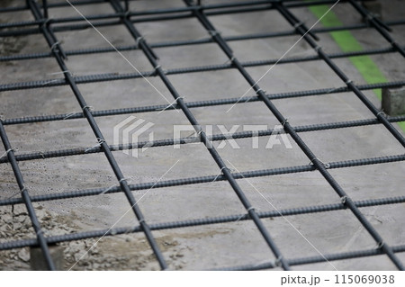 住宅基礎の土間配筋 115069038