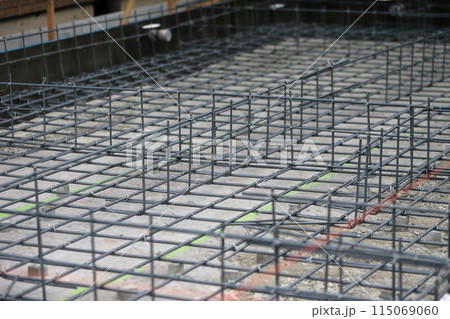 住宅基礎の土間配筋 115069060