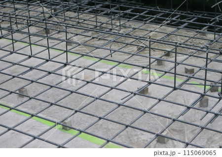 住宅基礎の土間配筋 115069065