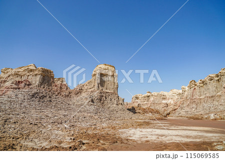 岩塩渓谷 115069585