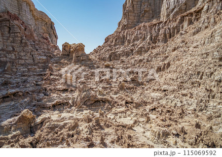 岩塩渓谷 115069592