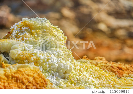 ダロル火山 115069913