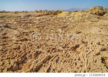 ダロル火山 115069919