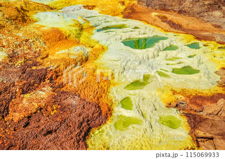 ダロル火山 115069933