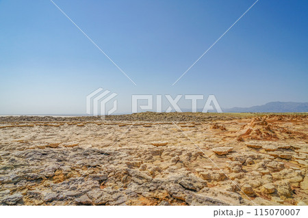 ダロル火山 115070007