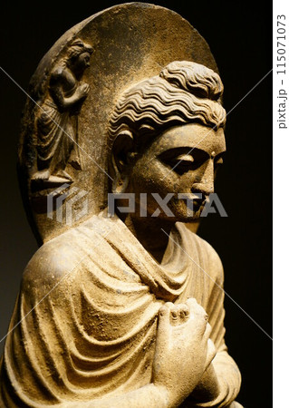 6759　ガンダーラ仏　如来坐像 115071073