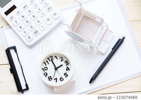 時計　時間　3時　15時　3：00　15：00　 115074060