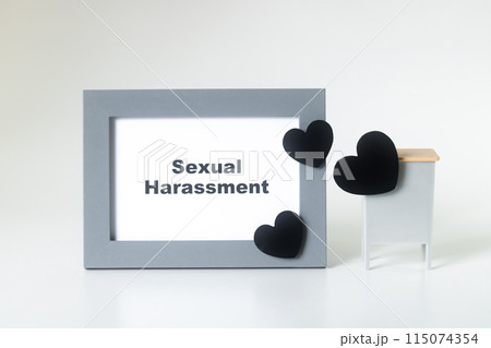 SEXUAL HARASSMENT セクシャルハラスメント SEXUAL HARASSMENT セクシャルハラスメント 115074354
