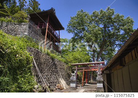 竹山稲荷社　長野県長野市松代町 115075825