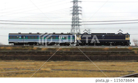 EF65形電気機関車牽引:久留里線キハ38形郡山総合車両センター出場回送 EF65形電気機関車牽引:久留里線キハ38形郡山総合車両センター出場回送 115078604