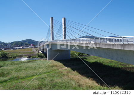 三次願橋の景色 115082310