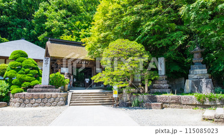 山寺（立石寺）：山門 115085023