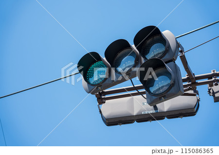 信号機 115086365