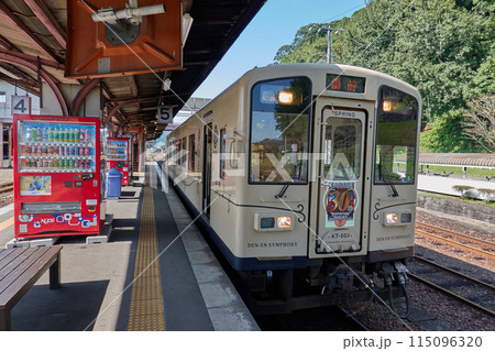くま川鉄道 人吉駅停車中 くま川鉄道 人吉駅停車中 115096320