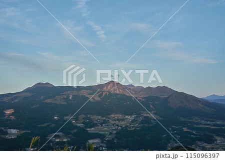 阿蘇山山の風景 阿蘇山山の風景 115096397
