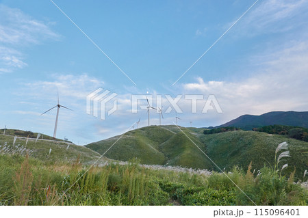 阿蘇山山の風景 115096401