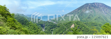 「栃木県」明知平展望台から望む日光の風景　パノラマ 115097821