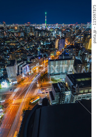 東京夜景　文京シビックセンターからの眺望　スカイツリー方面 115097875