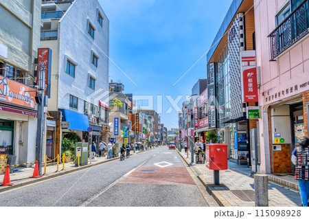 東京都世田谷区の都市風景　桜新町駅 115098928