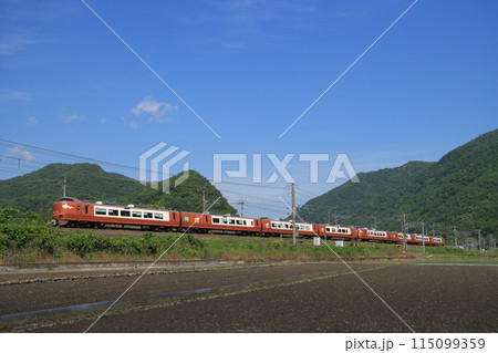 伯備線にデビューした273系新型特急やくも_2024/5/17撮影 115099359