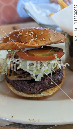 ロサンゼルス 115100057