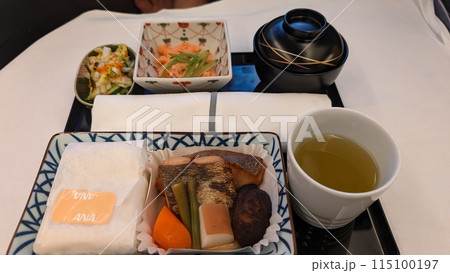 LAX LAX 115100197