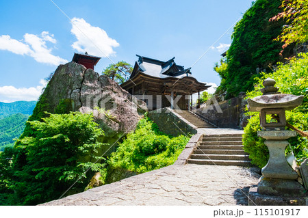 山寺(立石寺):開山堂と納経堂 山寺(立石寺):開山堂と納経堂 115101917
